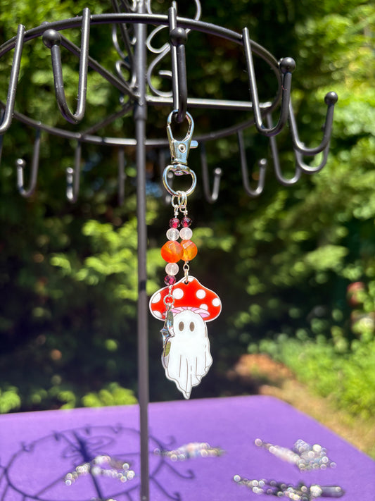 Carnelian, Garnet, Clear Quartz Mushie Ghost Charm