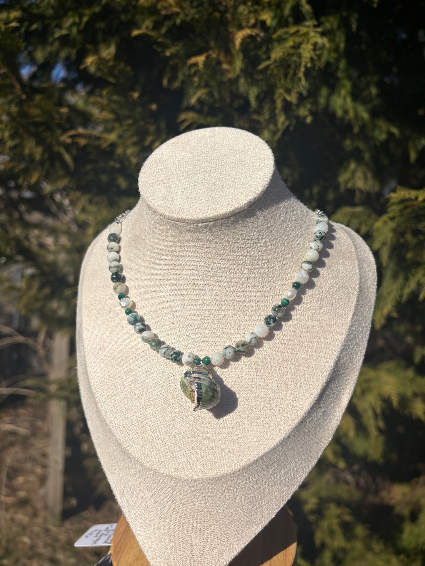 Tree Moss Agate, Freshwater Pearl, Malachite, Jade Turbo Shell necklace