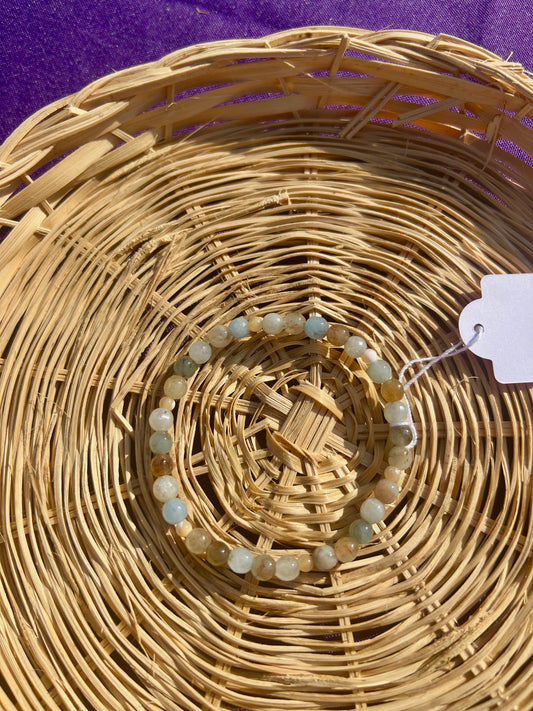 Aquamarine & Mother of Pearl bracelet