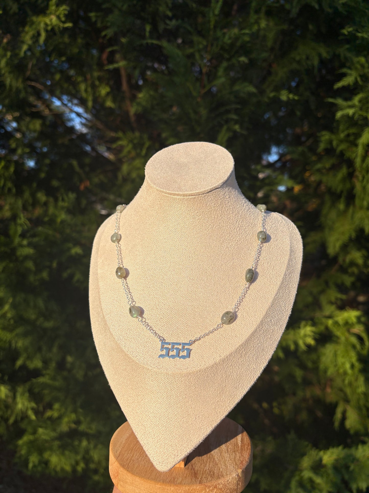 555 Labradorite necklace