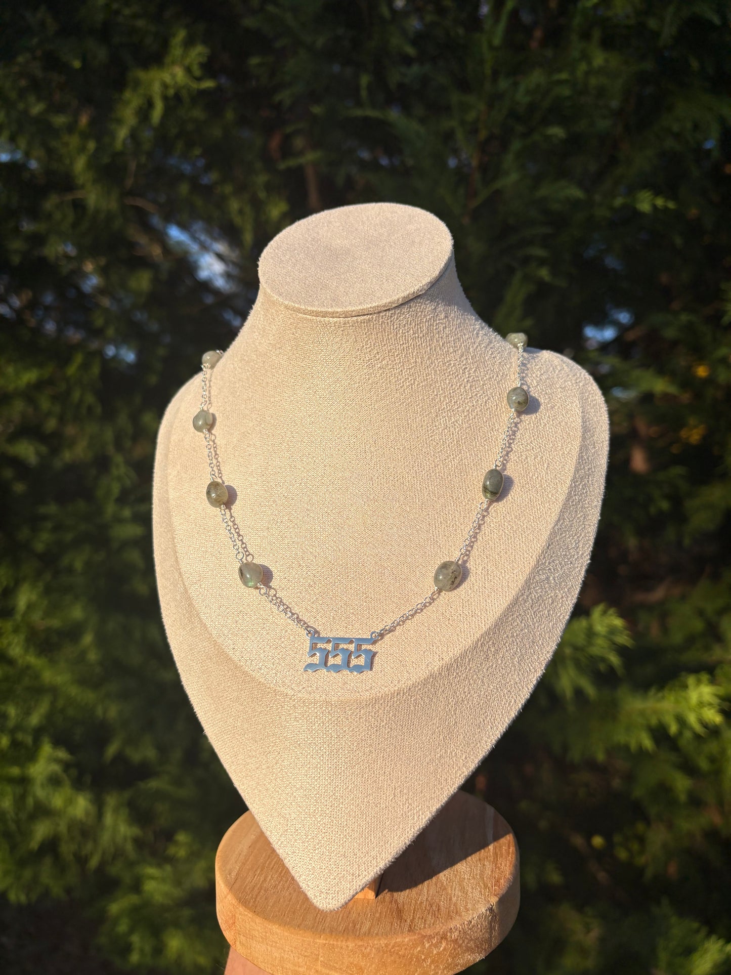 555 Labradorite necklace